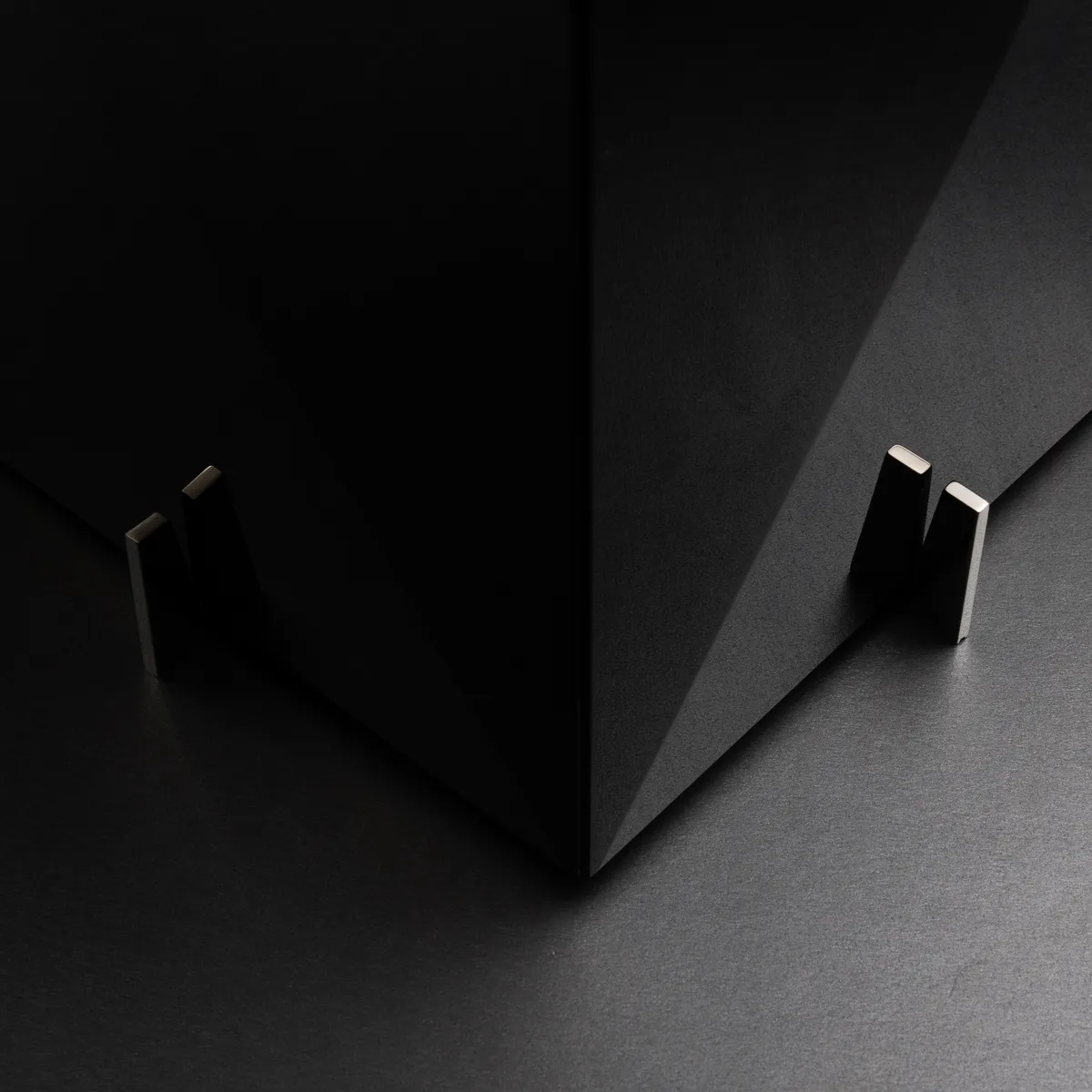 Vase Pyramid Shape