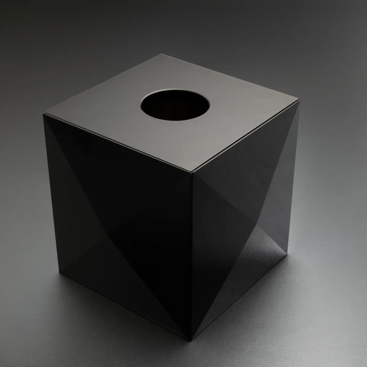 Tissue Cover Pyramid Shape